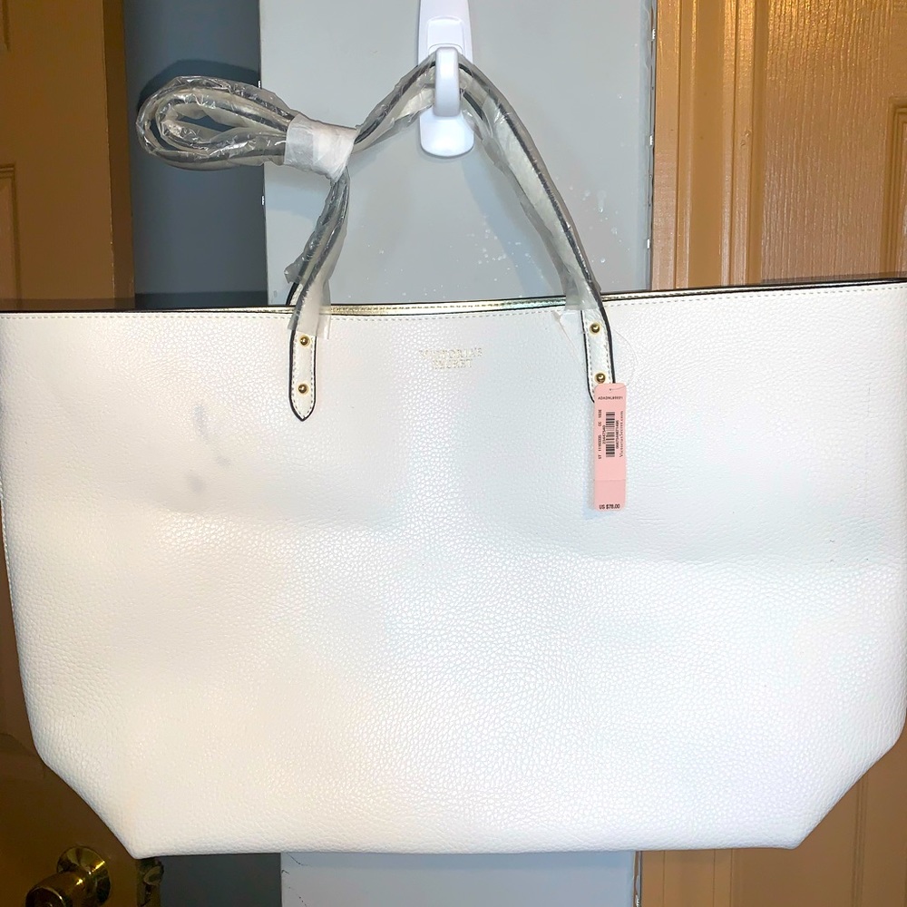 Victoria’s Secret tote bag